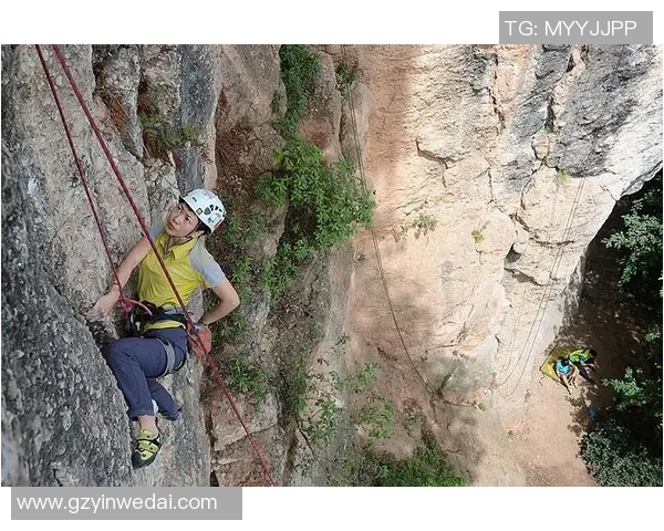 攀岩评论：成都攀岩队的防守得失